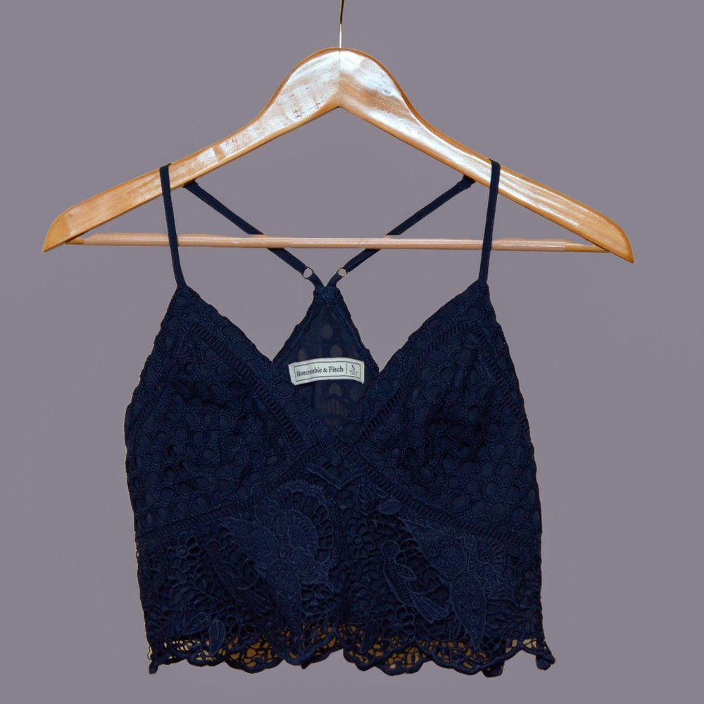 Abercrombie & Fitch Women’s lace tank top